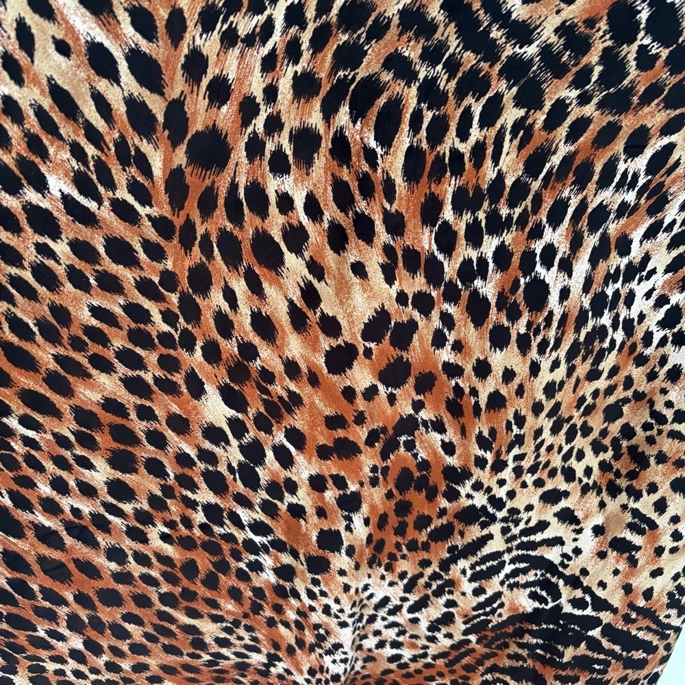 Reversible Leopard Print Microsuede Fabric Panel - 106 x 84 - Picture 5 of 5